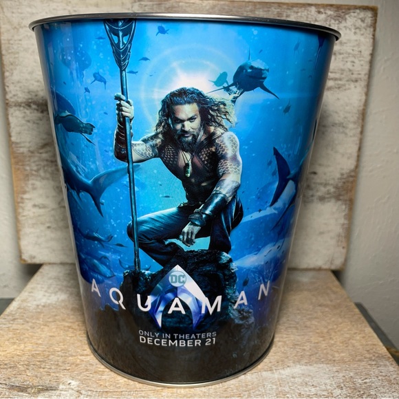 AMC Theaters Metal Popcorn Tins Buckets Aquaman 8x7" - Picture 7 of 12